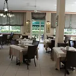 Ξενοδοχείο Michela Marina di Massa