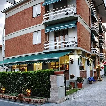 Michela Otel 3*