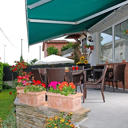 Hotel Michela Marina di Massa
