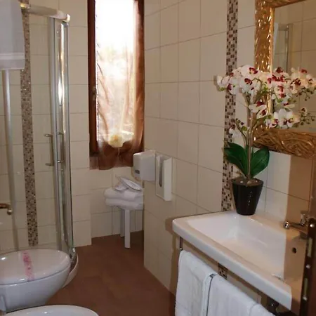 米凯拉酒店 马里纳迪马萨