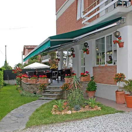 Hotel Michela Marina di Massa